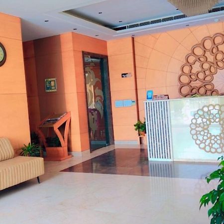 Hotel Maple Grand Agra  Zewnętrze zdjęcie