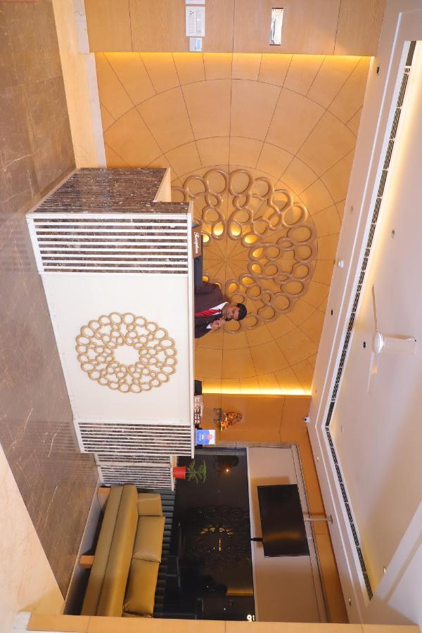 Hotel Maple Grand Agra  Zewnętrze zdjęcie