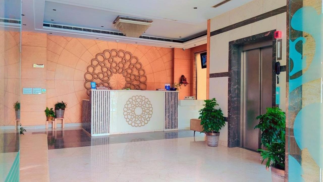 Hotel Maple Grand Agra  Zewnętrze zdjęcie